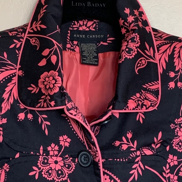 Anne Carson - women’s cropped jacket (Size S/M) - Picture 2 of 5